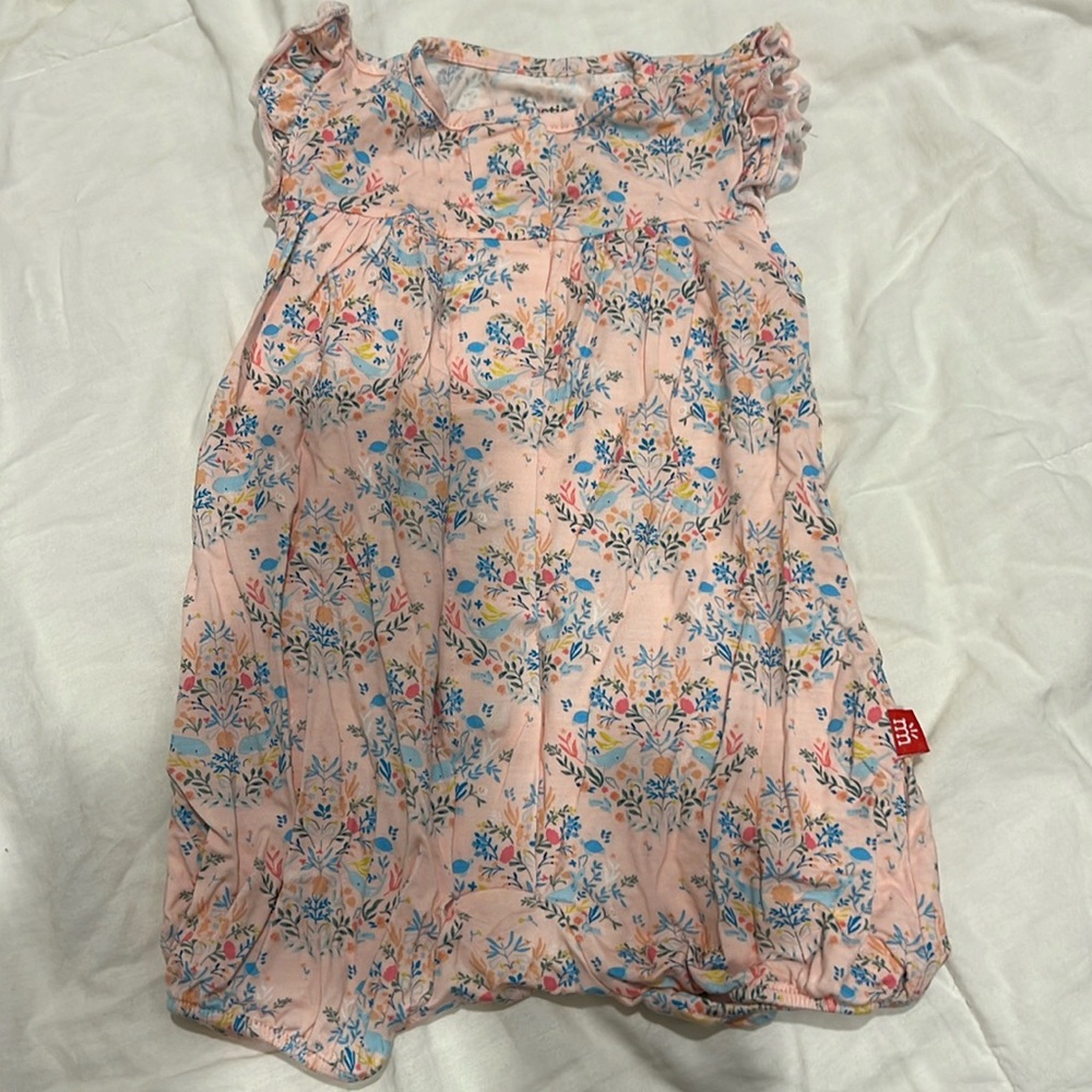 EUC Magnetic Me Onesie 3-6M
